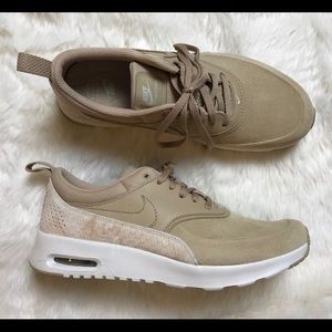 Air max Thea Premium tan leather snakeskin suede